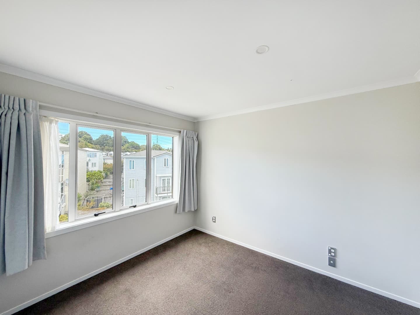 7 Panakenake Way, Flat Bush, Auckland thumbnail 18