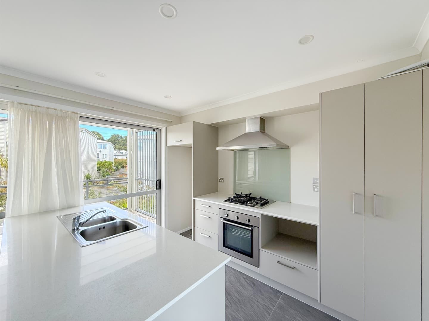 7 Panakenake Way, Flat Bush, Auckland thumbnail 24