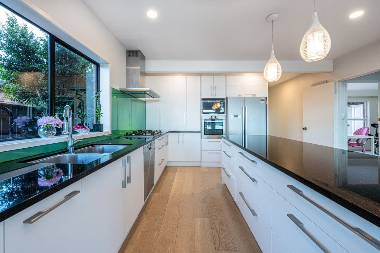 18 Red Bluff Rise, Campbells Bay thumbnail 5
